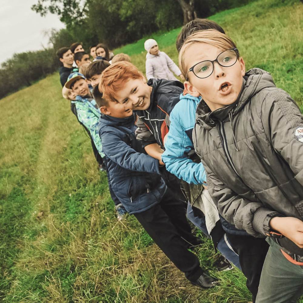 10 redenen waarom zomerkampen belangrijk zijn voor de ontwikkeling van kinderen